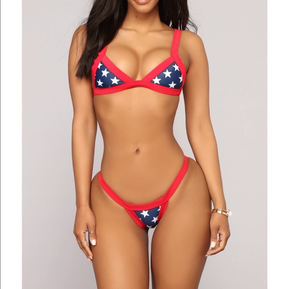Fashion Nova patriotic bikini /4th of July
